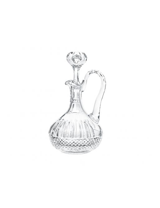WINE DECANTER WITH A HANDLE